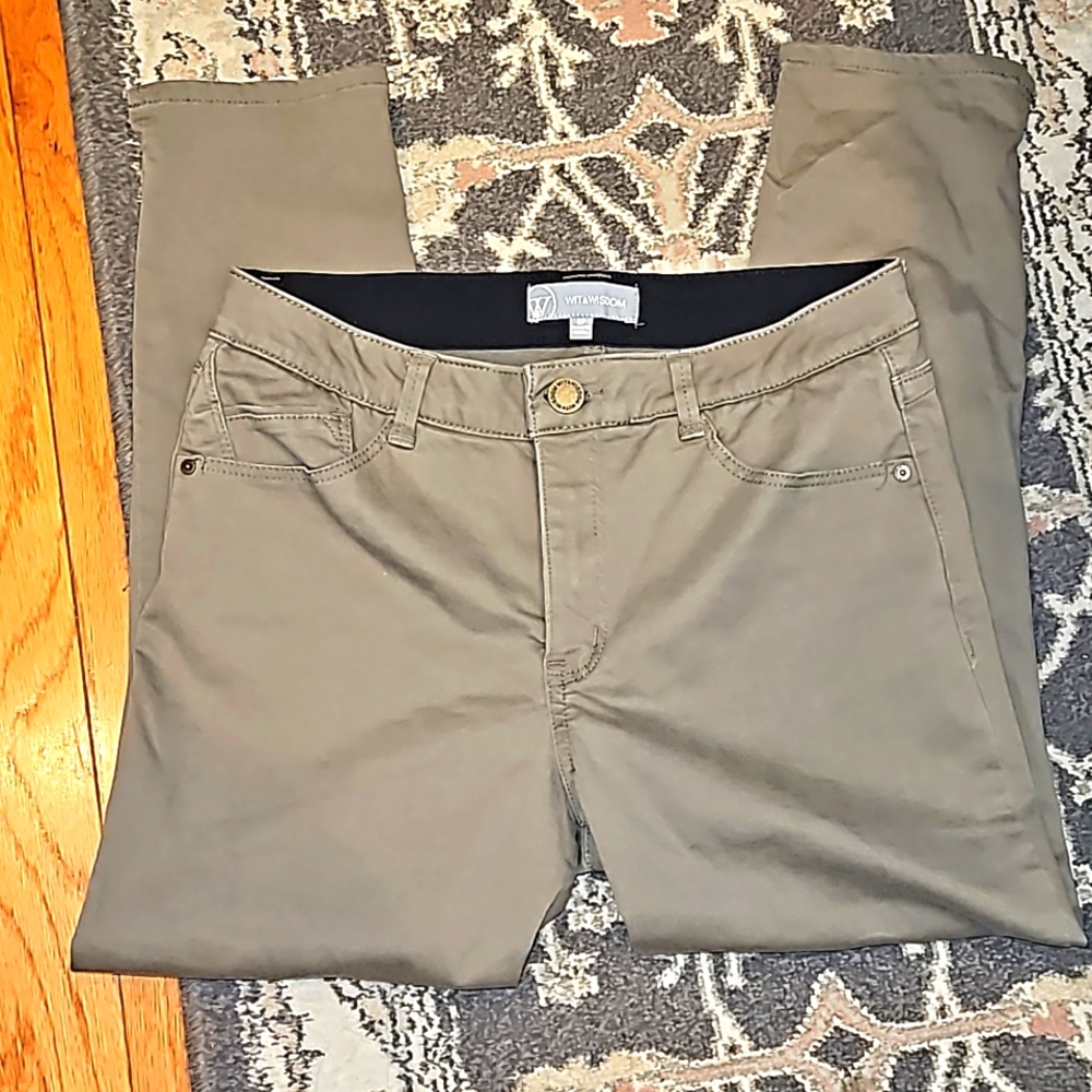 WIT & WISDOM Soft Cocoa Brown Skinny Jeans sz 8 Petite